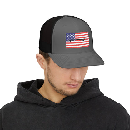 American Flag Embroidered Snapback Trucker Cap - Spearfishing Hat